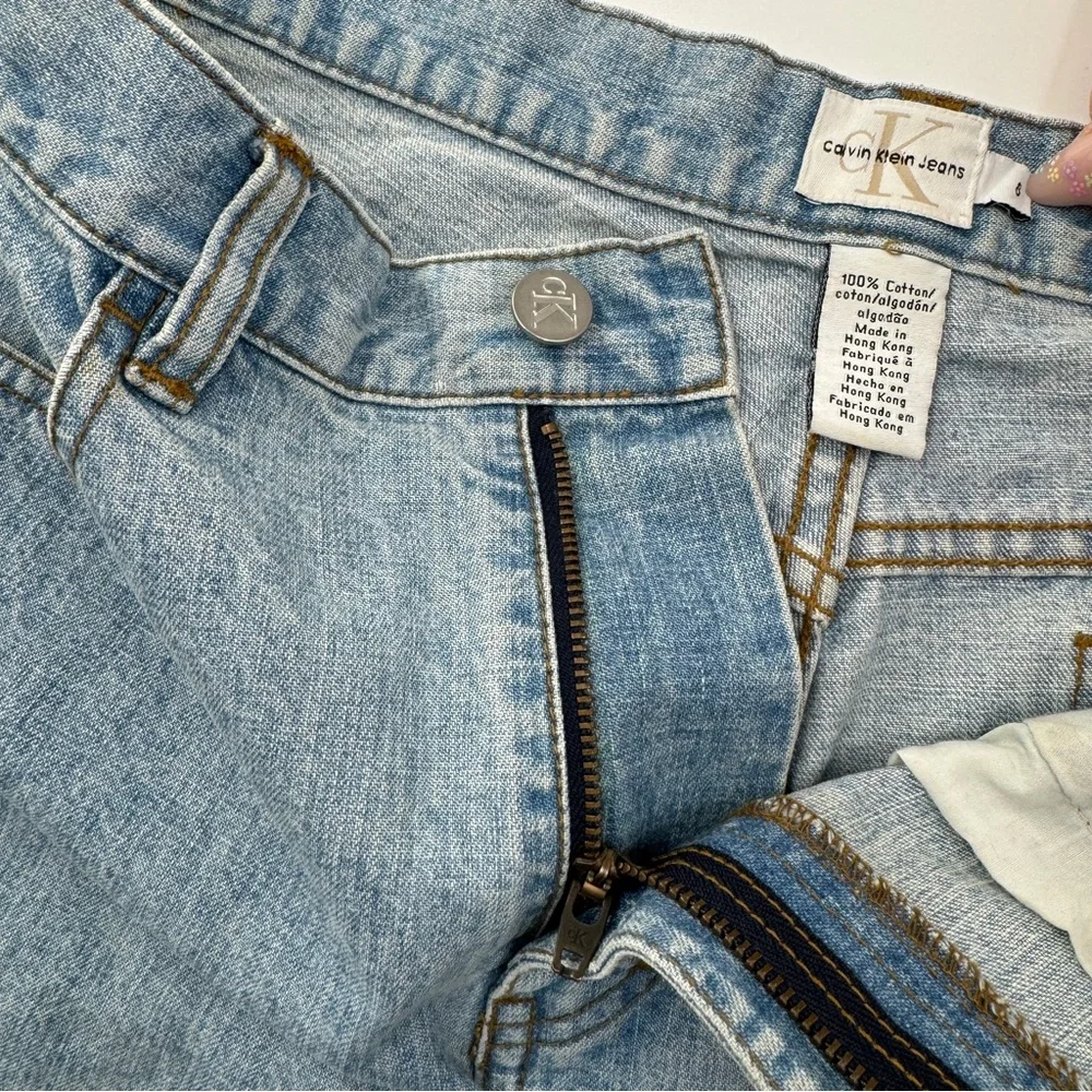 Vintage Calvin Klein Light Wash Cropped Jeans – Women’s Size 6 - Picture 9 of 9